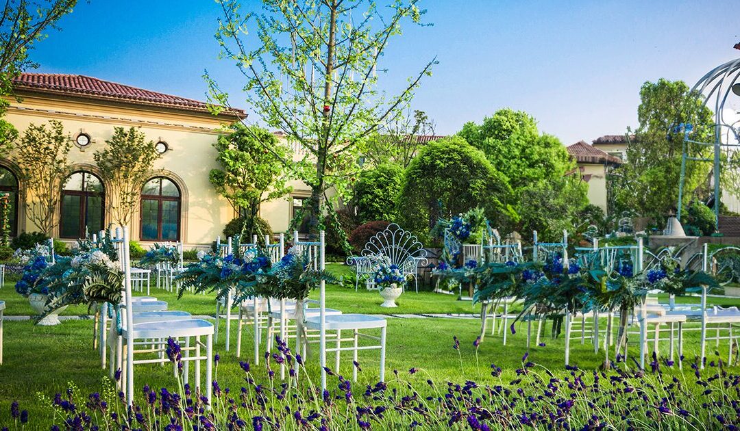 Come gli hotel si preparano per i matrimoni primaverili