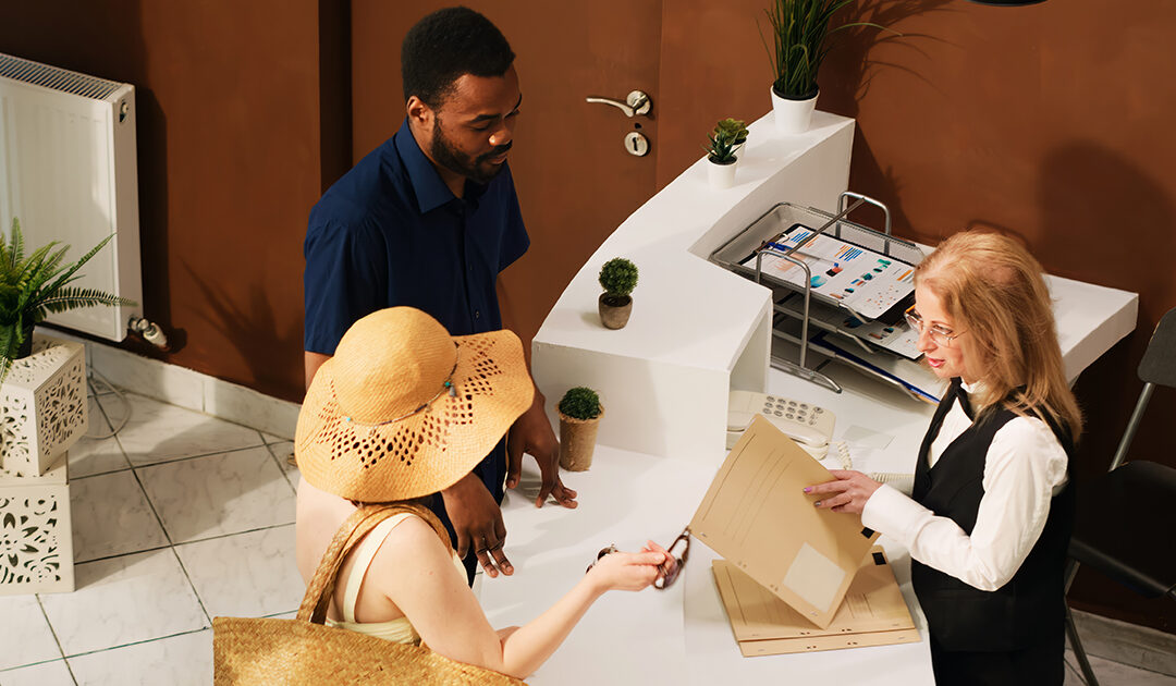 Il personale stagionale: come gestire al meglio le risorse umane durante l’estate